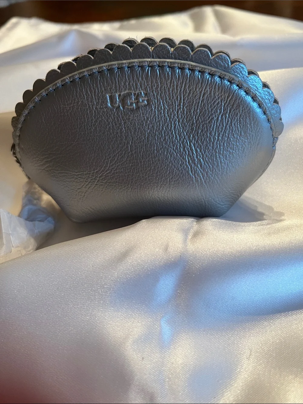 UGG Metallic Silver Scalloped Coin Pouch